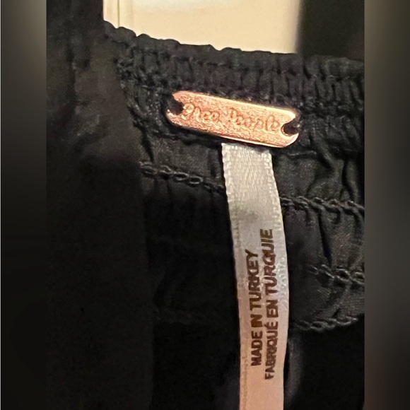 FREE PEOPLE Calista Top in Black size:Large - Picture 6 of 6